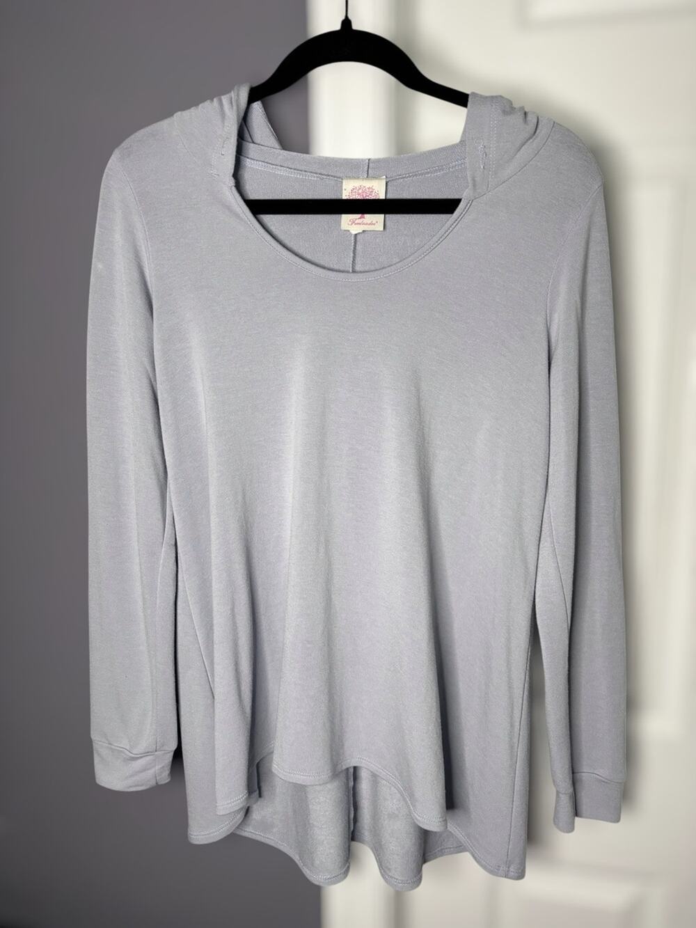 Freeloader Gray Hooded Sweatshirt Long Sleeve Round Neck Large
